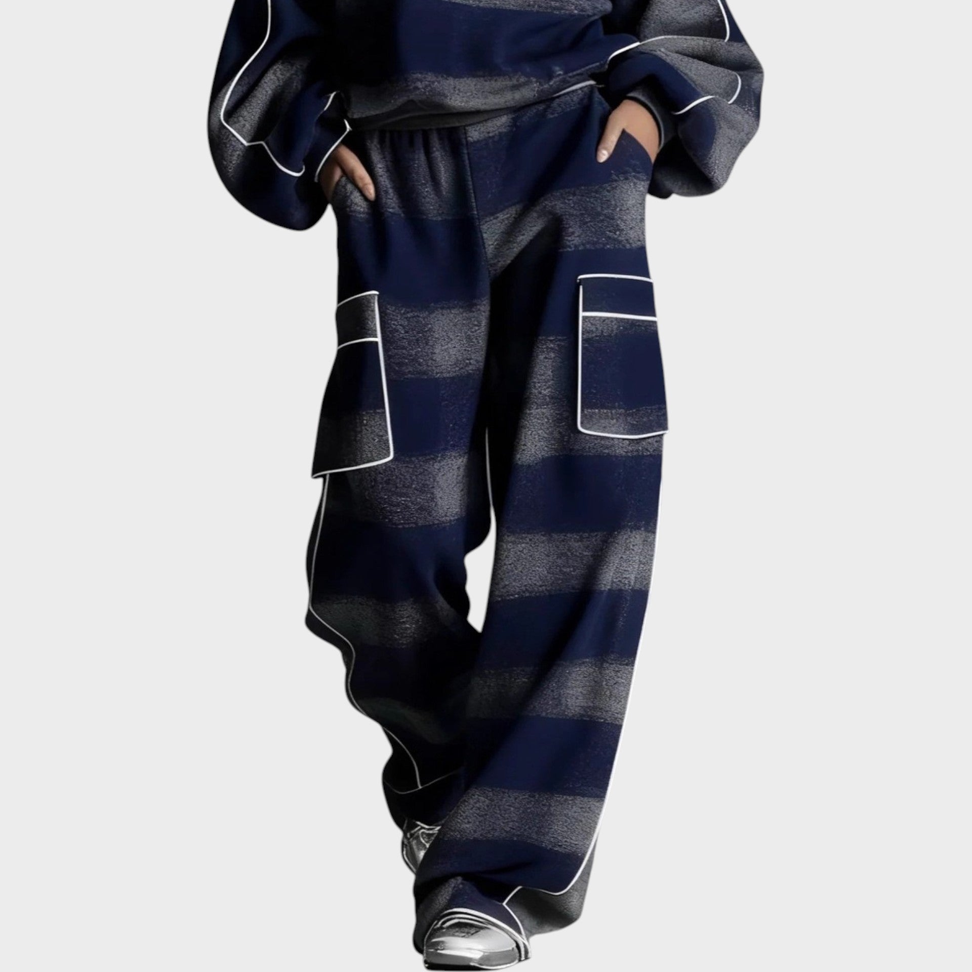 Tracksuit set navy blue and gray plaid pants front view