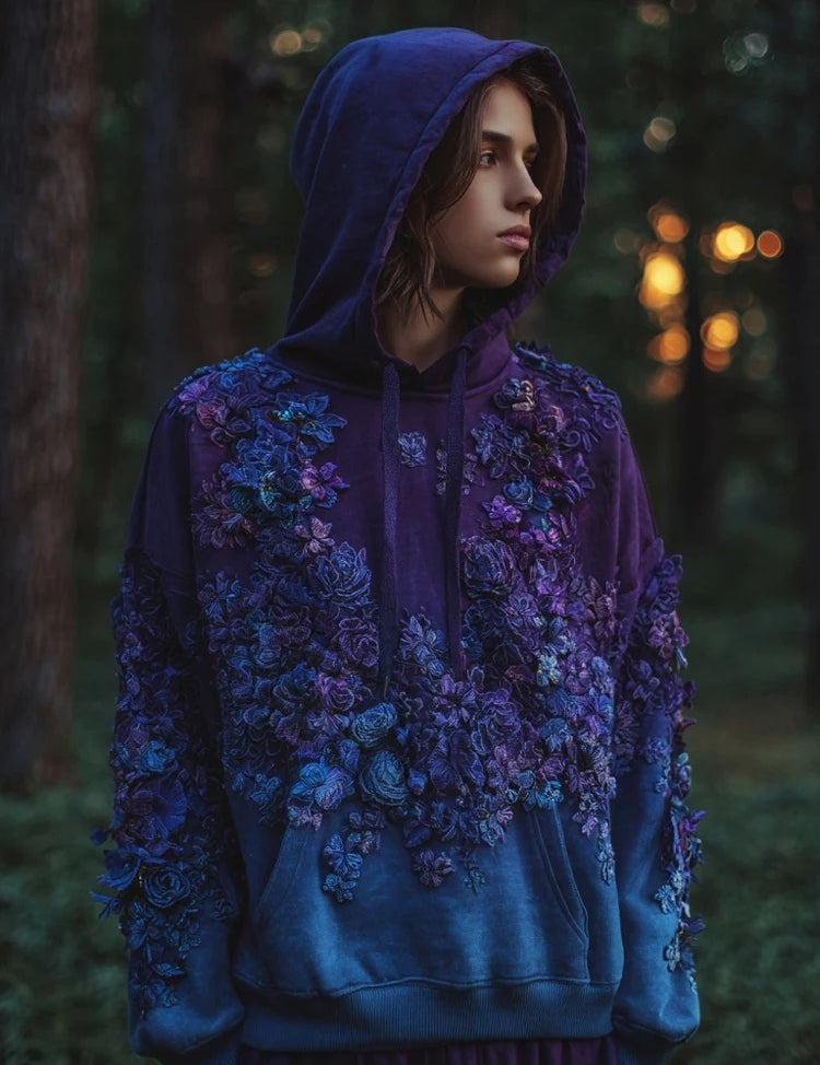 Aspen | Hoodie met Geborduurde Bloemen