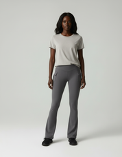 Zara Flared Legging met High Waist en Vormgevende Fit voor dames