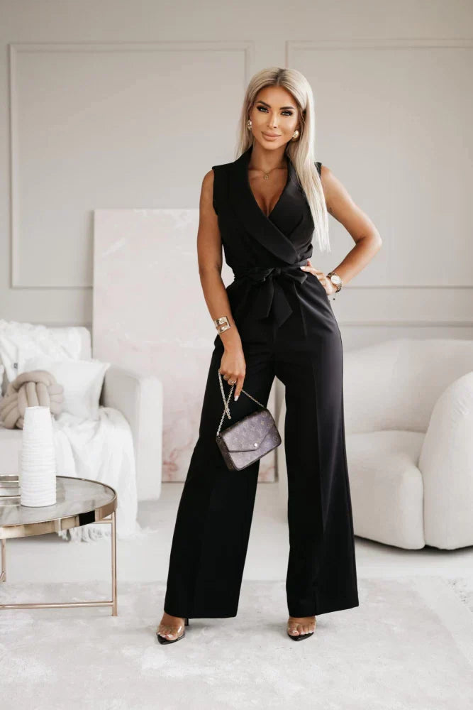 Mouwloze jumpsuit zwart met ceintuur front view