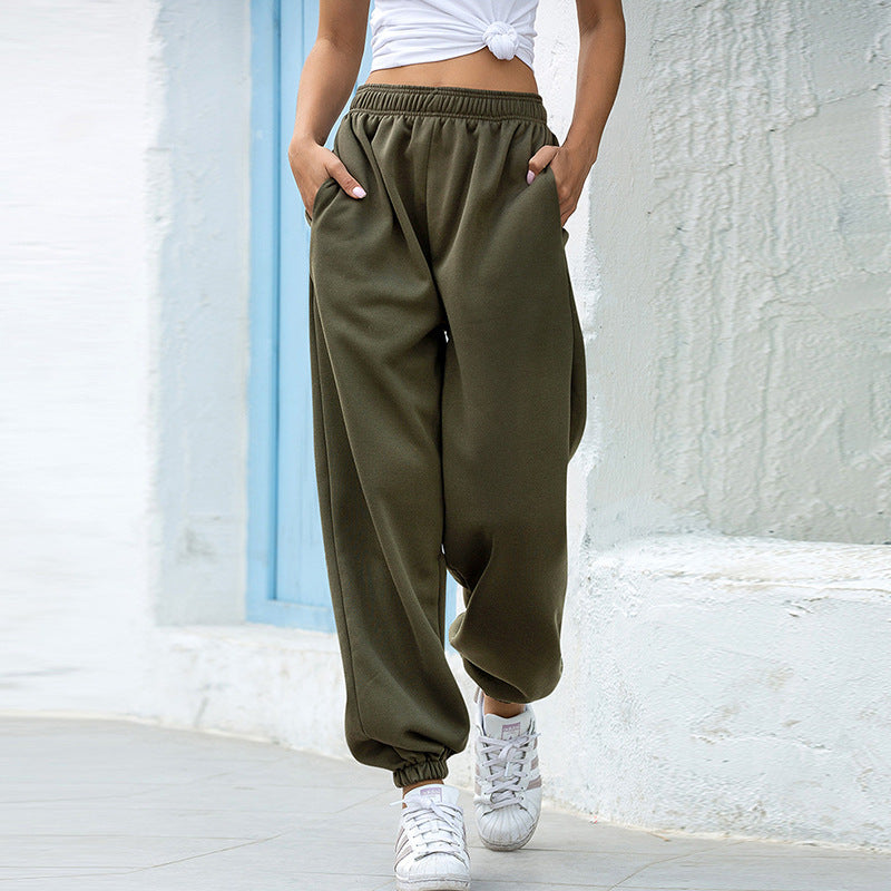 Sweatpants olive green with elastic waistband side view