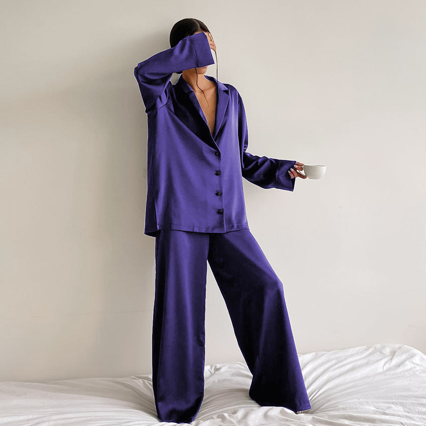 Rozella | Pyjamaset met knoopsluiting en wijde pijpen van satijn voor dames