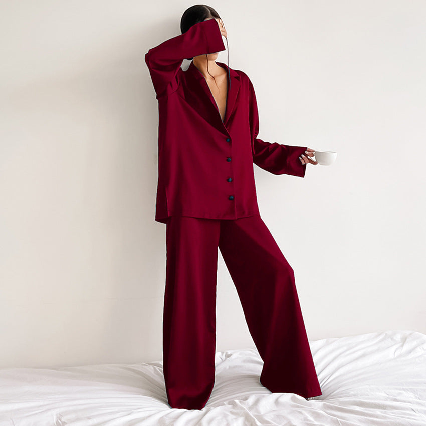 Rozella | Pyjamaset met knoopsluiting en wijde pijpen van satijn voor dames
