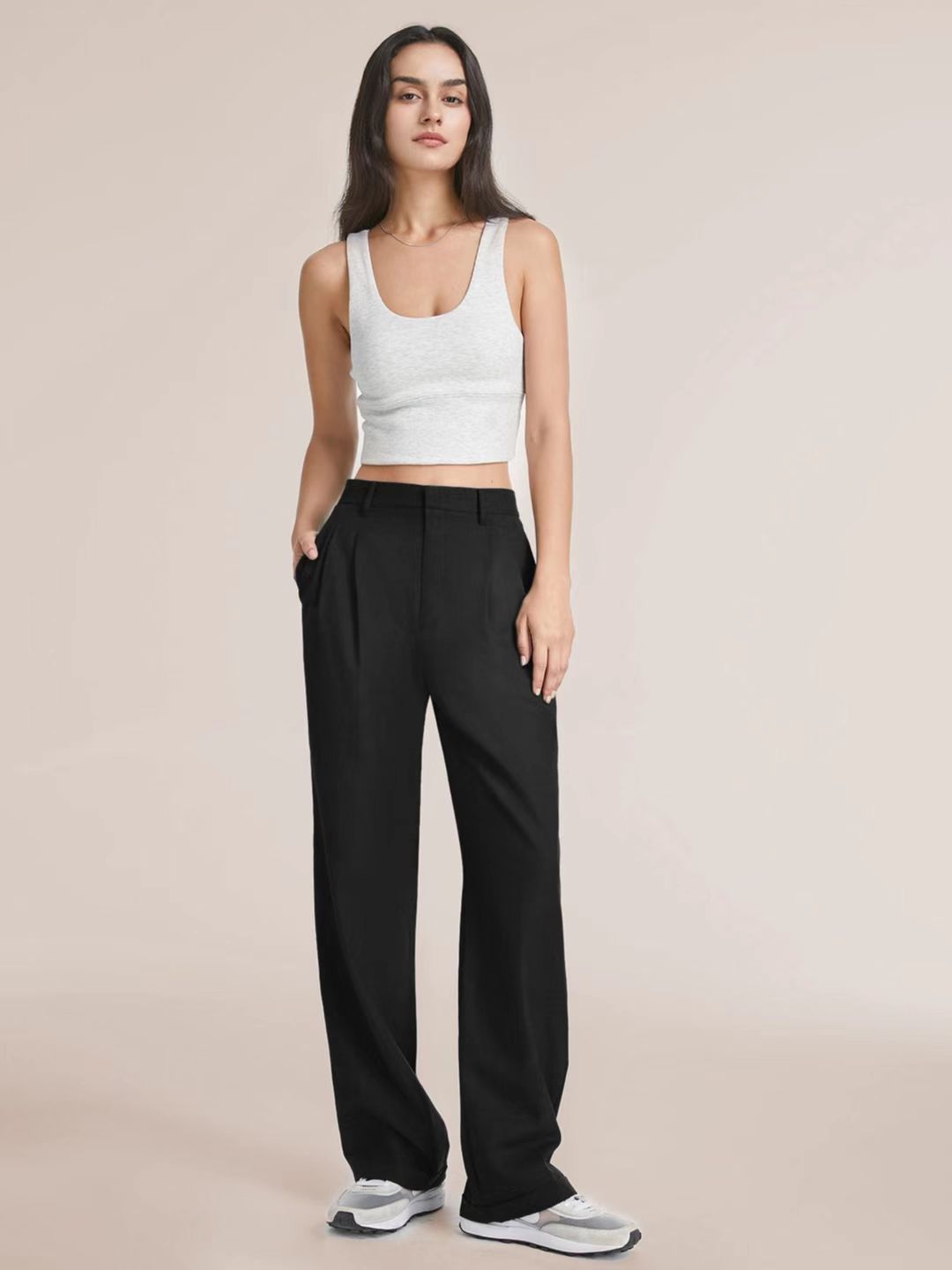 Latasha Wijduitlopende Pantalon met Plissé Details voor een Elegante Look voor dames