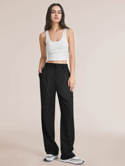 Latasha Wijduitlopende Pantalon met Plissé Details voor een Elegante Look voor dames