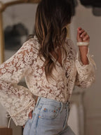 Fenna blouse met kanten bloemenpatroon lange mouwen en v-hals voor dames