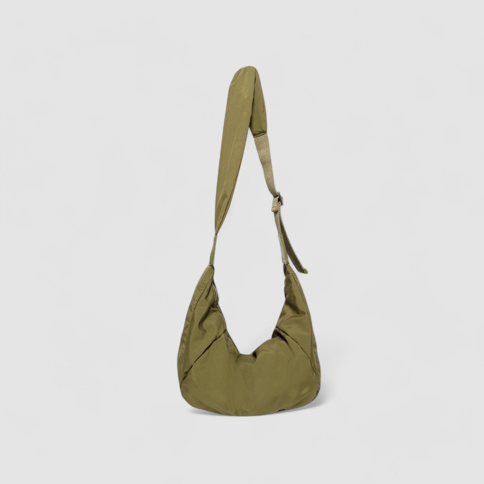 Schoudertas groen nylon diagonale draagriem detail