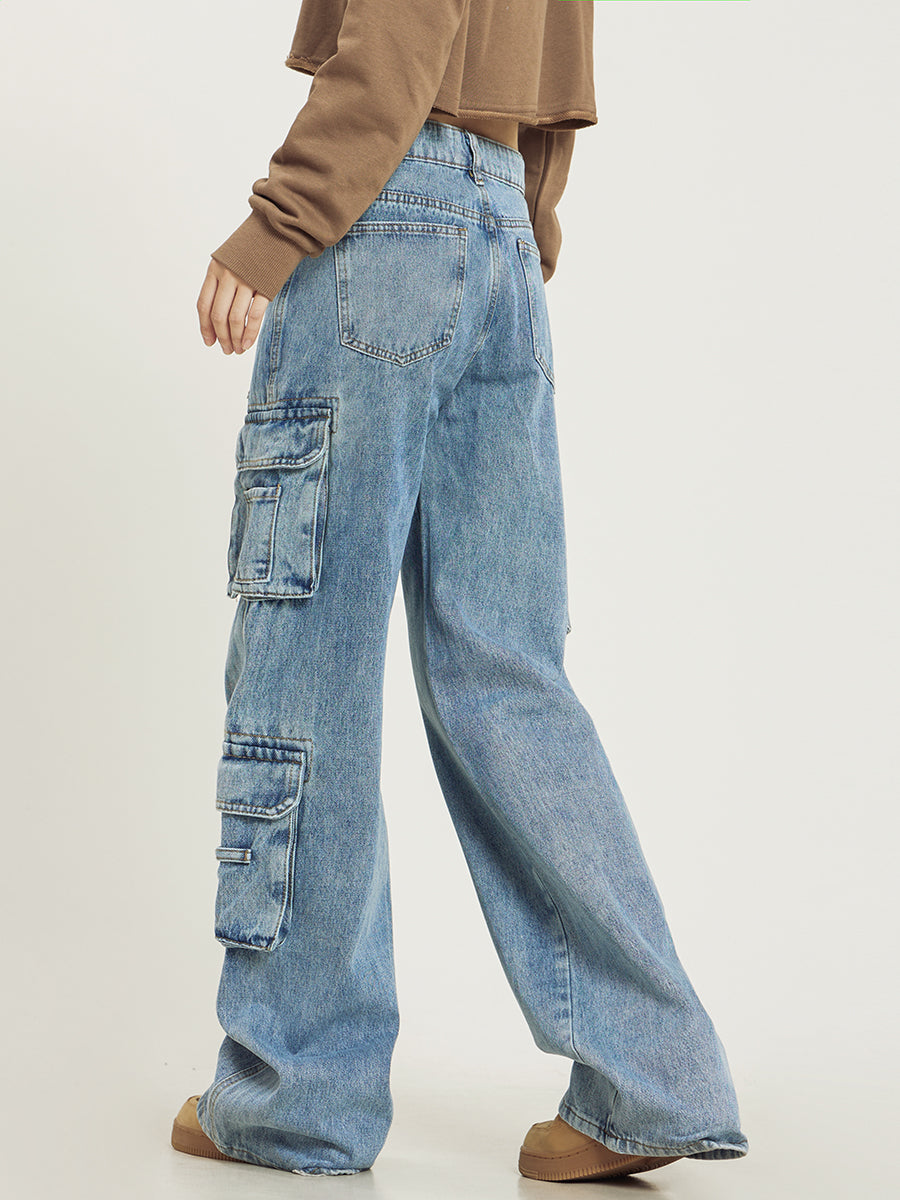 Lena Cargo jeans met wijde pijpen en praktische cargozakken van denim voor dames