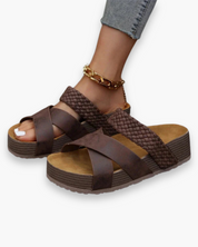 Noura open teen sandalen met verstelbare gesp voor dames
