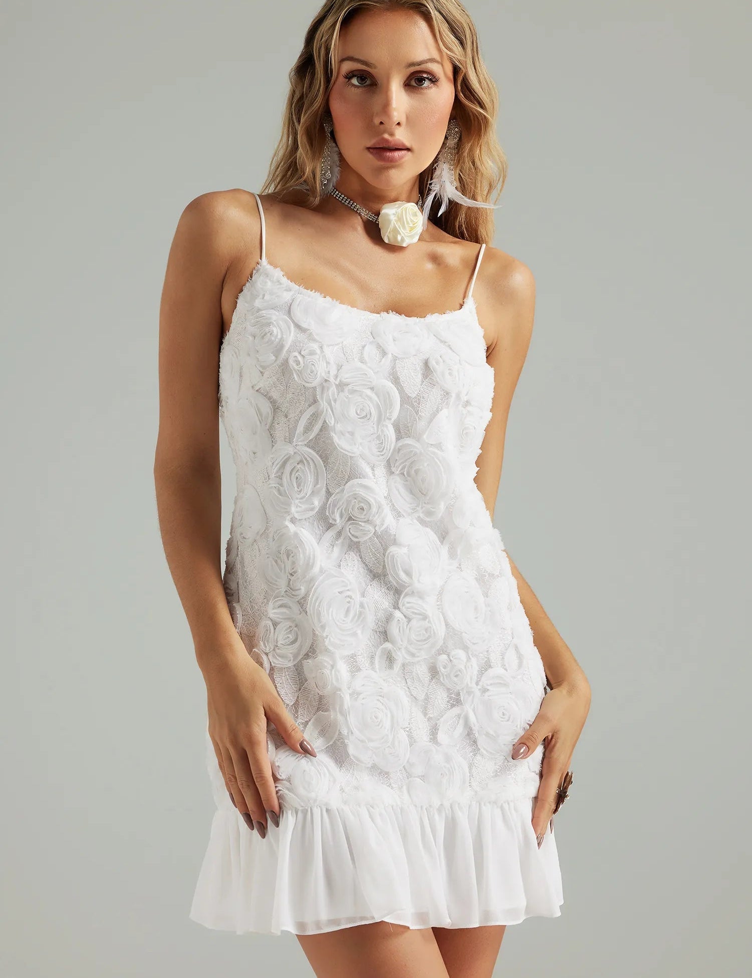 Amara | Dames Jurk - Mini met 3D-Bloemen, Perfect voor Feesten 0