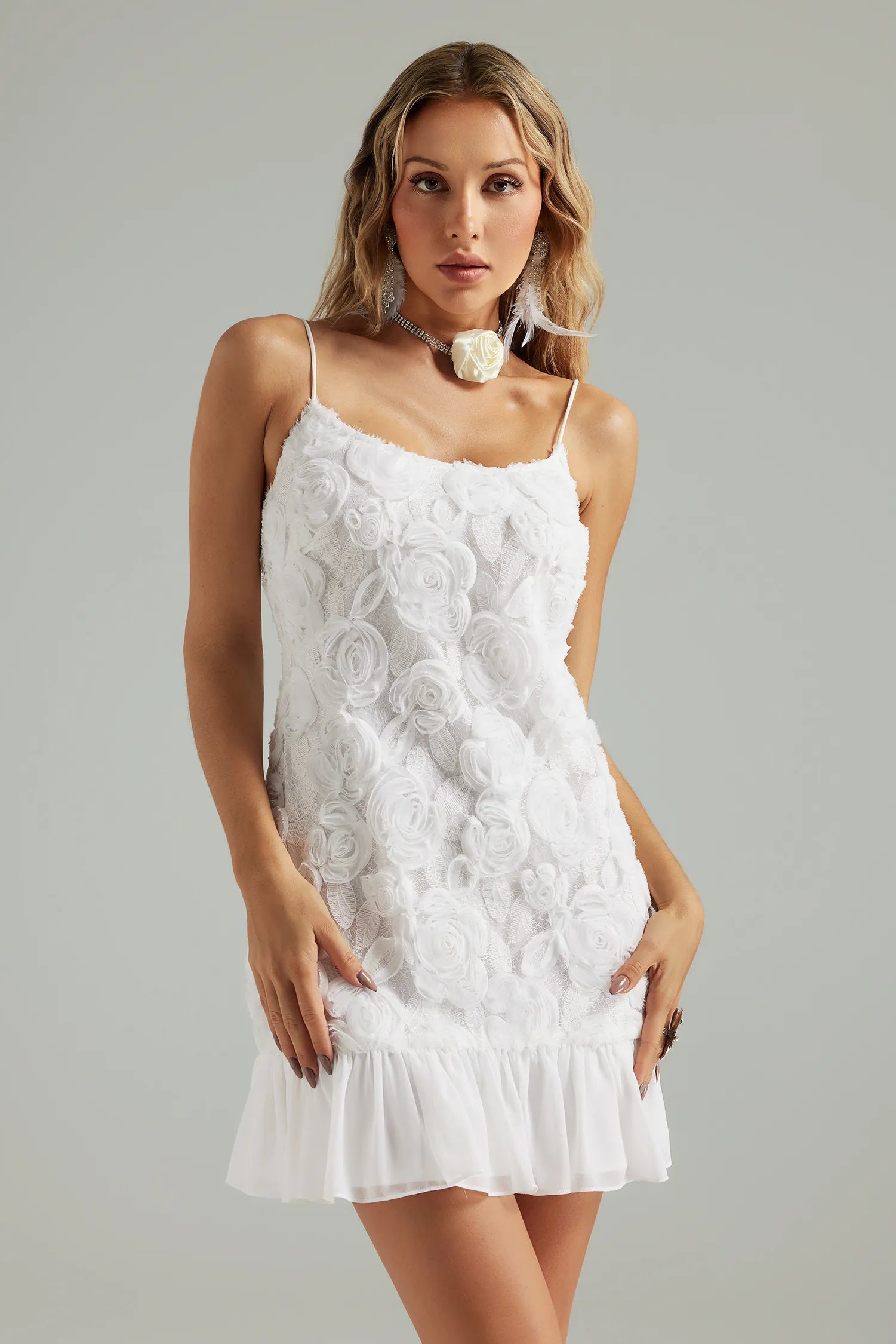Amara | Dames Jurk - Mini met 3D-Bloemen, Perfect voor Feesten 0