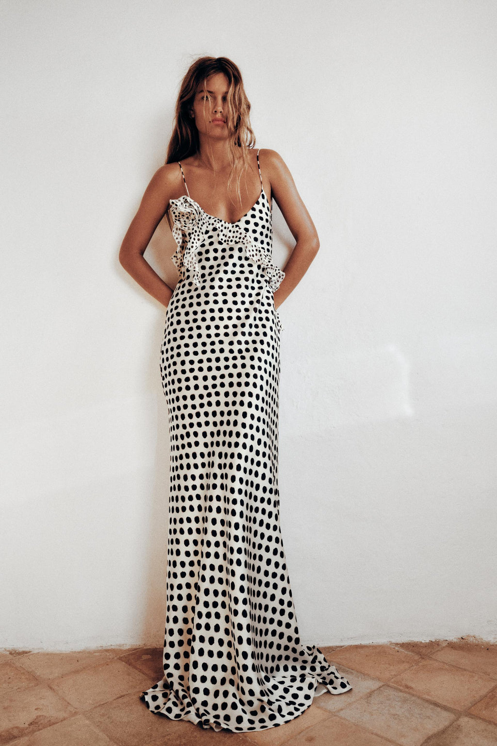 Ava | Dames Maxi Jurk - Speelse Polkadotprint, Elegante Zomerjurk 1