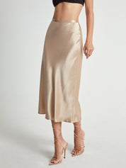 Midi rok satijn beige hoge taille vooraanzicht