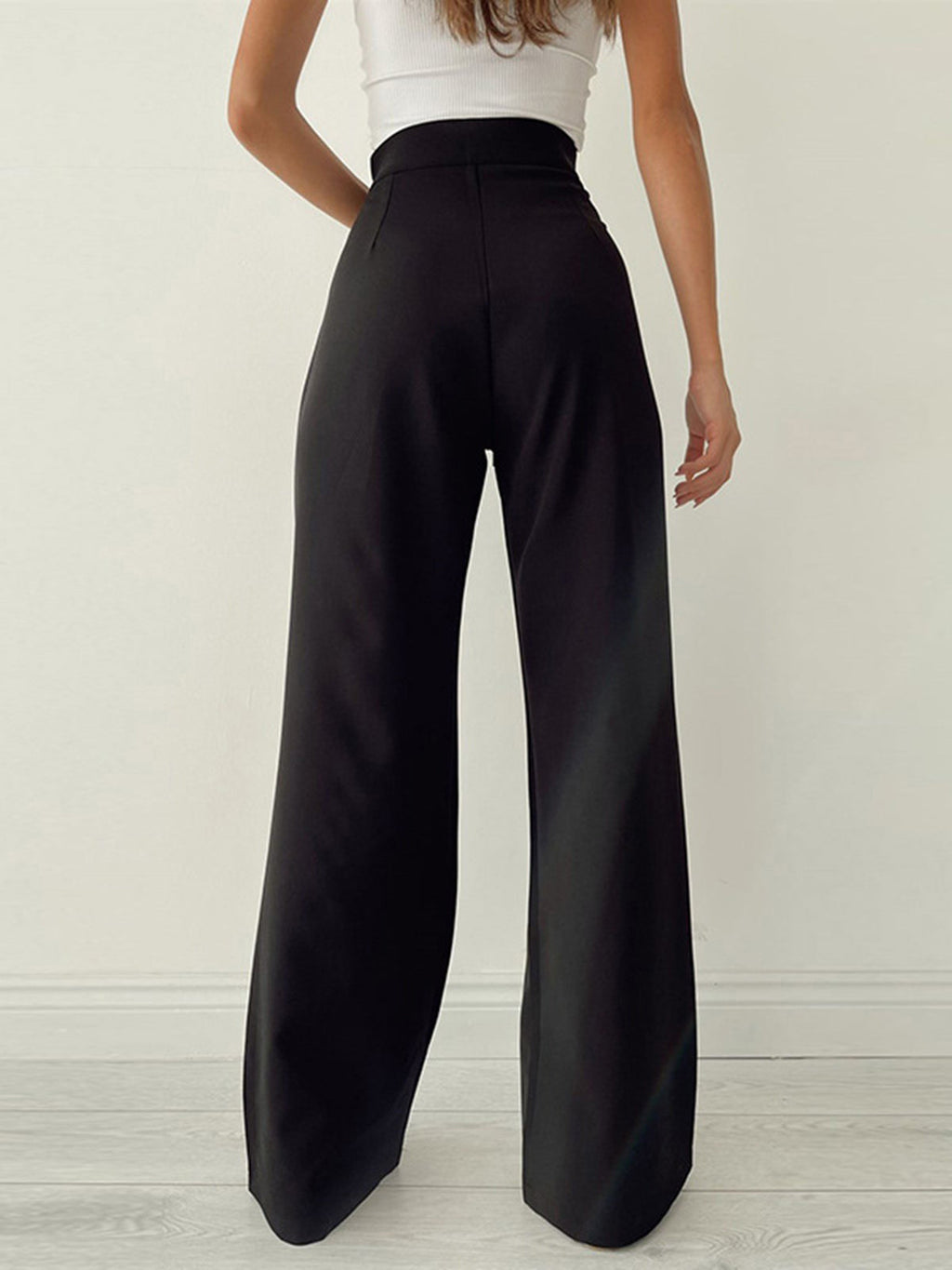 Zwarte damesbroek met hoge taille en wijde pijpen, front view