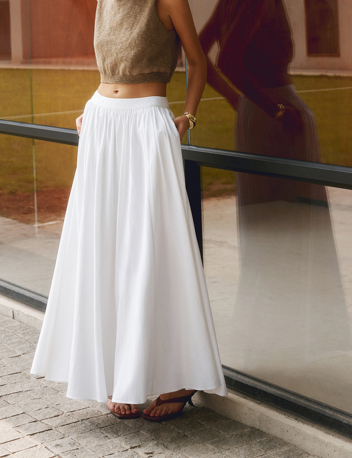 Linnen maxi rok wit plissé look zij profiel