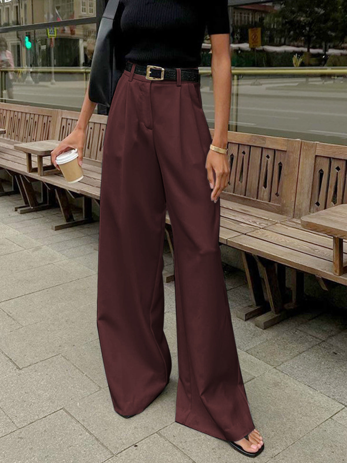 Cristi Elegante wijdbenige broek met flatterend silhouet voor dames