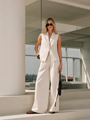 Linnen katoenen mouwloos vest wit zijprofiel