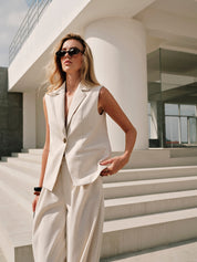 Linnen katoenen mouwloos vest beige front view