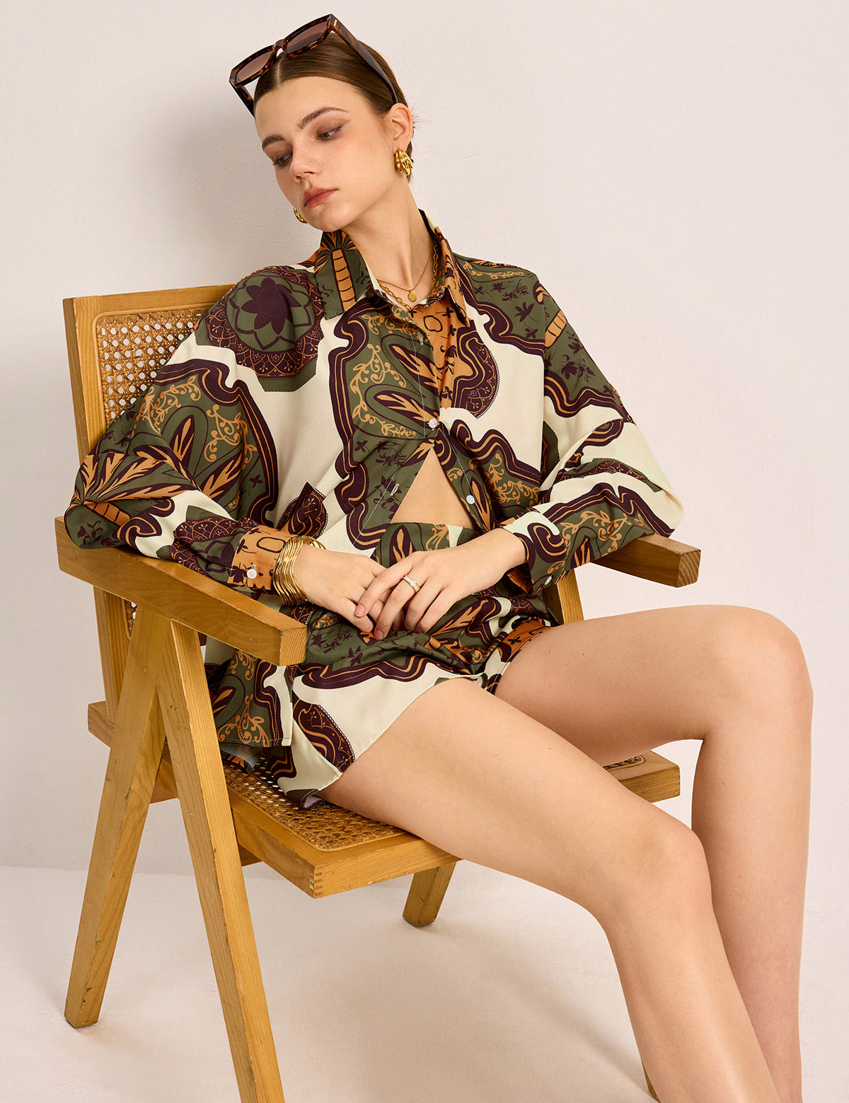 Luxe summer set with vintage print, front view
