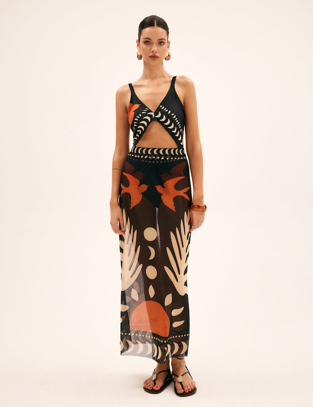 Maxi dress with cutouts and tropical print side view