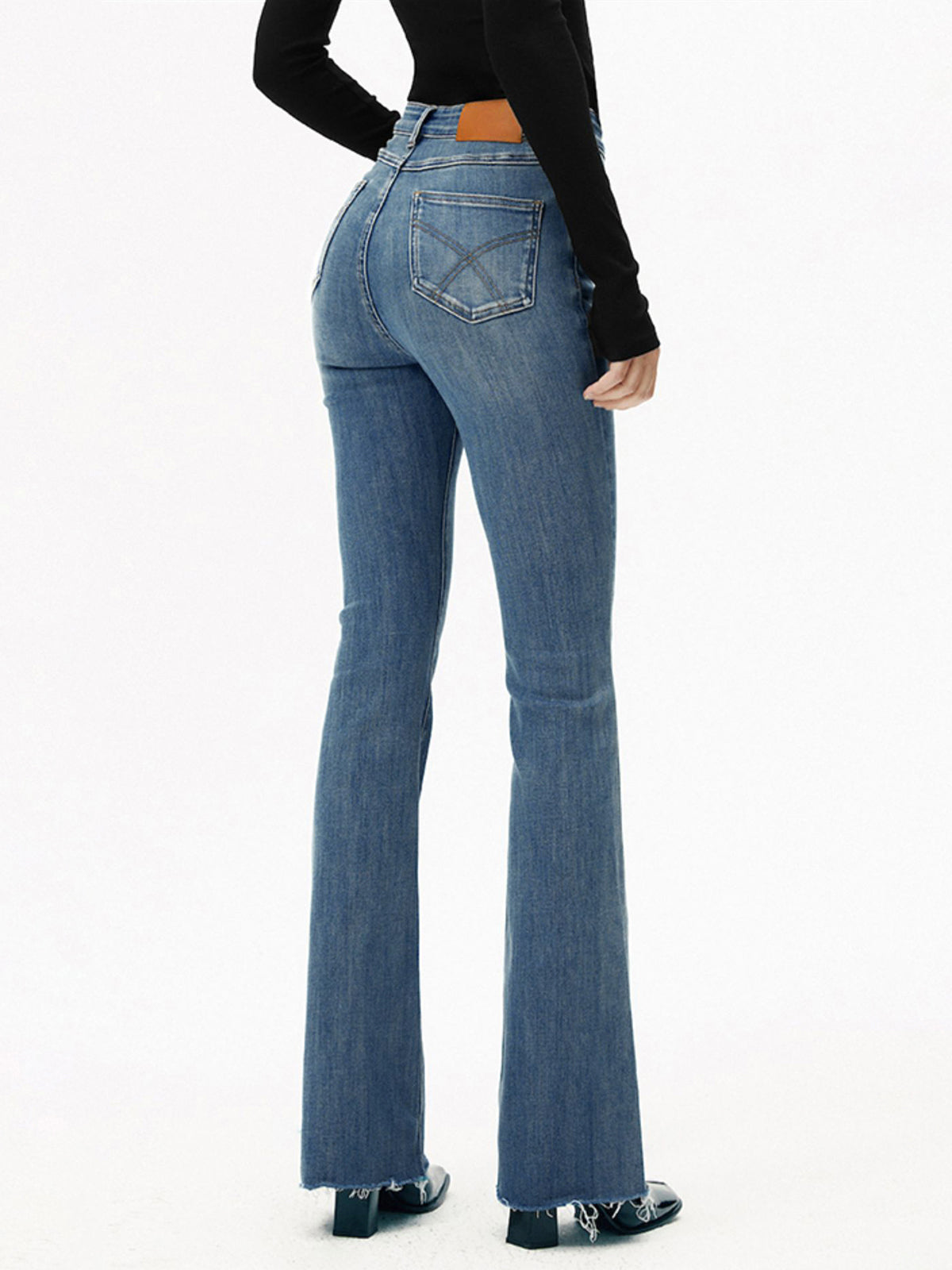 Blauwe high-waist bootcut jeans slim fit met stretch achterzijde