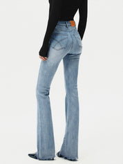 Blauwe jeans high-waist bootcut slim fit achterzijde