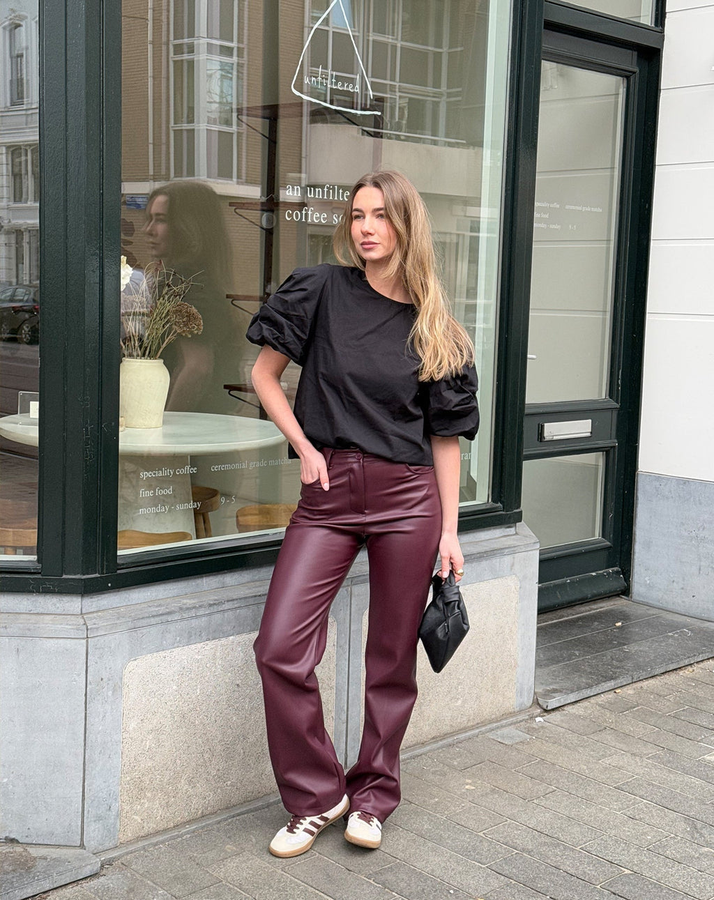Bella | Dames Pantalon - Luxe PU, Straight Leg in Bordeaux Rood 1