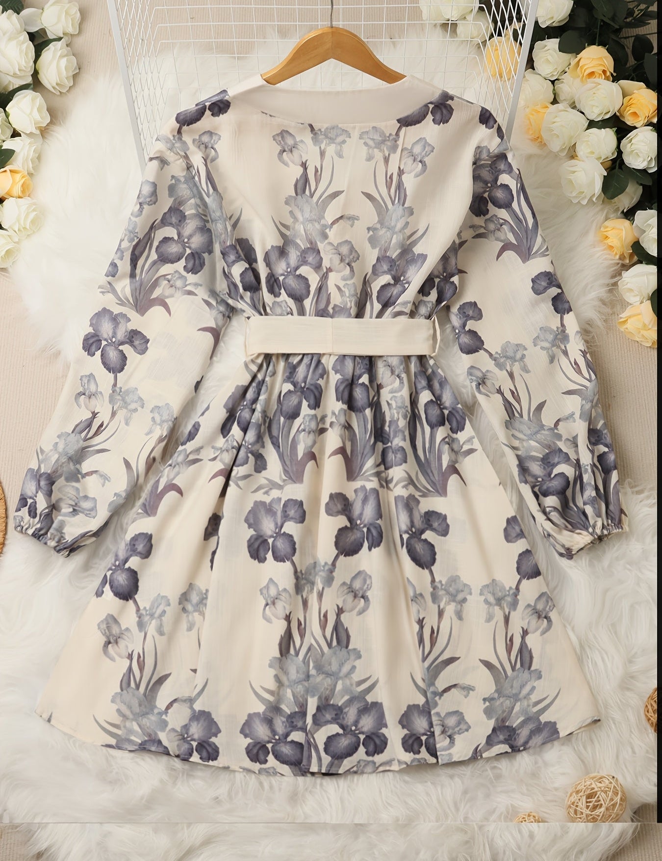 Bloemenprint V-Hals Damesjurk | Elegante Zomerjurk 1