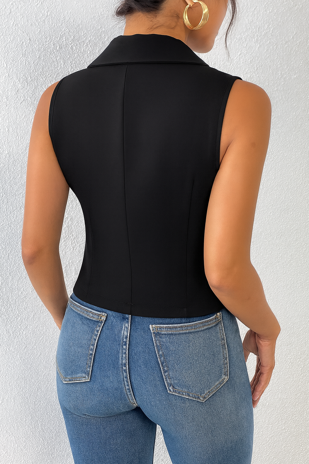 Zwart vest met detaillering rugzijde