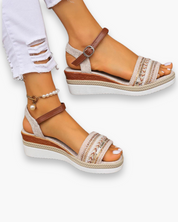 Sofia verstelbare zomersandalen met bandjes in grote maten voor dames