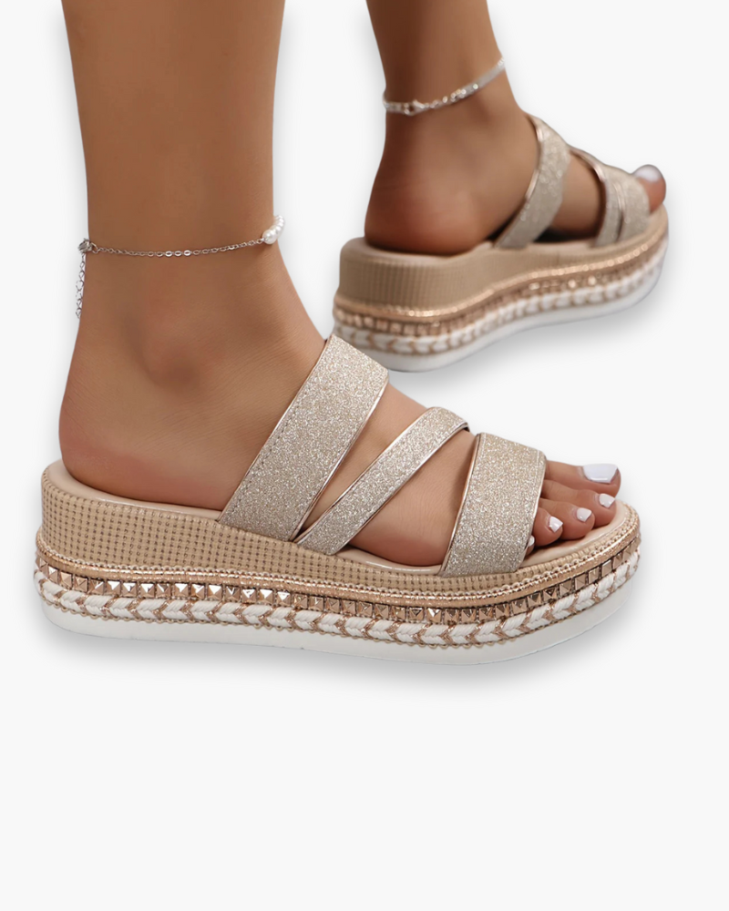 Damesplatform_Sandalen___Comfort_en_stijl_1.png