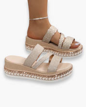 Zara Luchtige sandalen met open structuur en platte zool voor dames