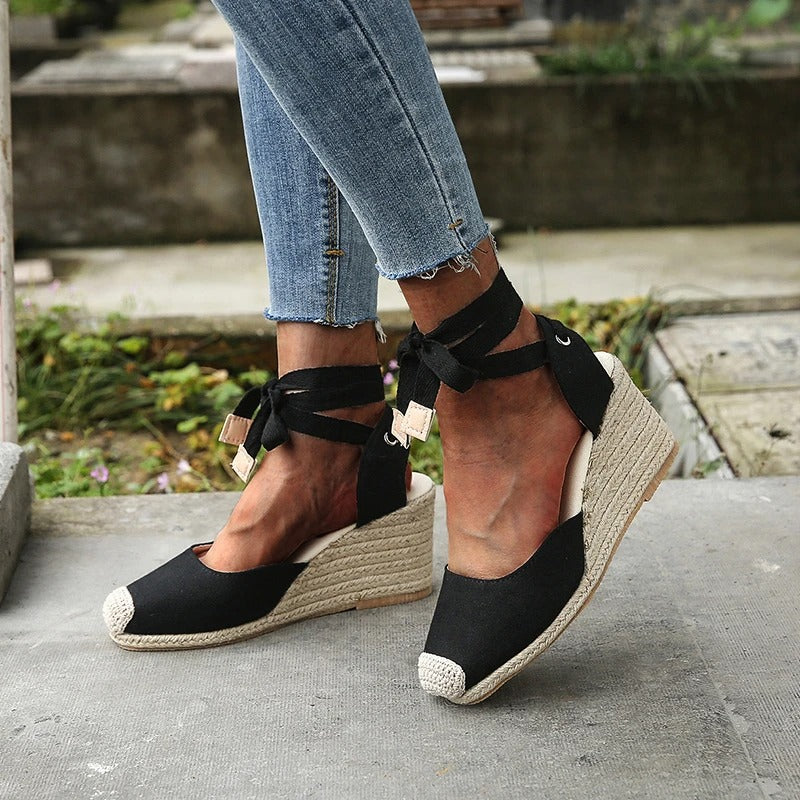 Lina | Dames Sandalen met Hak - Hoogwaardige Comfort en Chic Striksluiting 1
