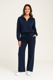 Dames loungewear set donkerblauw met rits en zakken front view