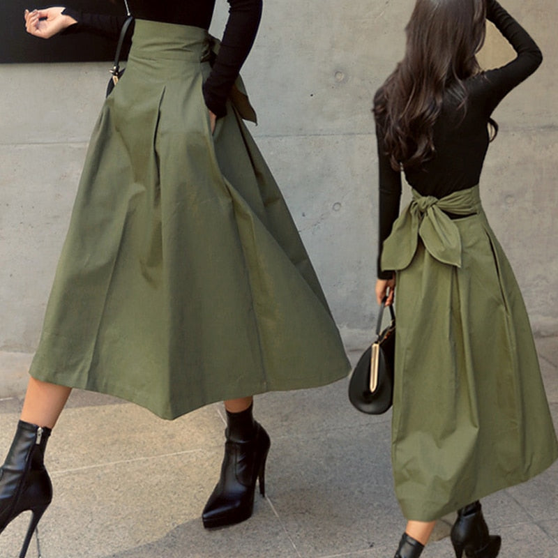 High-waisted skirt with bow detail olive green angled view