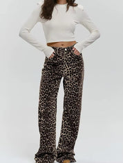 Luipaardprint jeans met rechte pijpen, front view