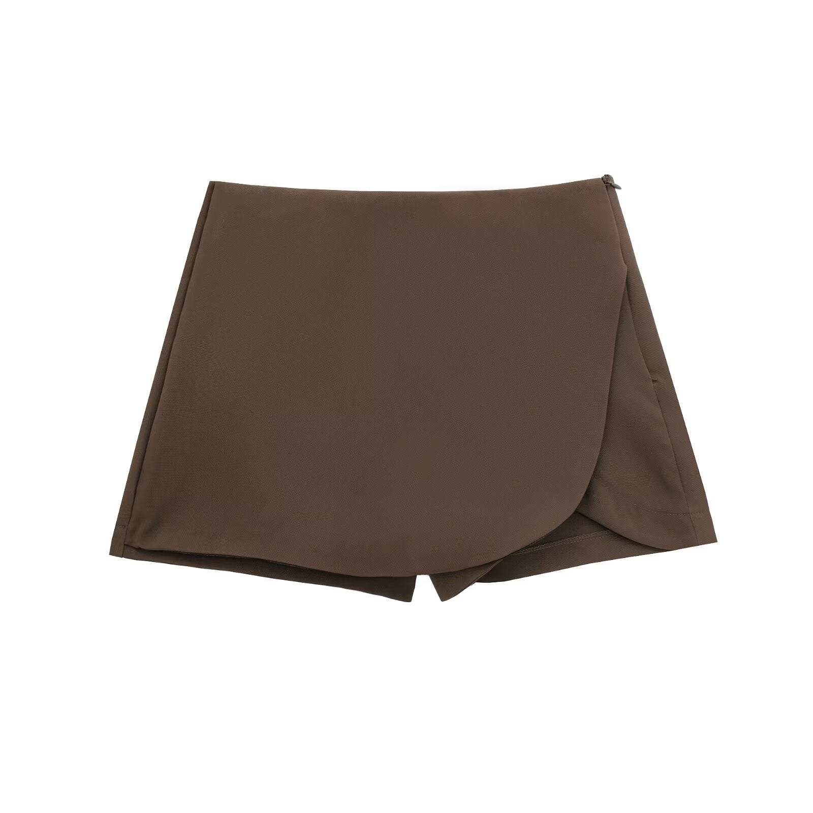 Korte rok bruin met asymmetrische sluiting detailopname