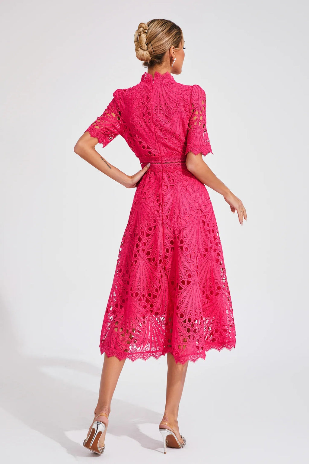 Lina | Dames Midi-jurk - Delicaat Kant, Elegant en Flatterend 7