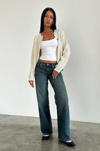 Dames jeans donkerblauw met lage taille en straight-leg fit front view