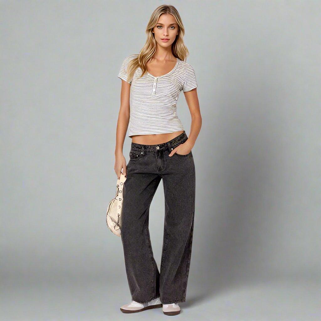 Dames jeans donkerblauw met lage taille en straight-leg fit front view