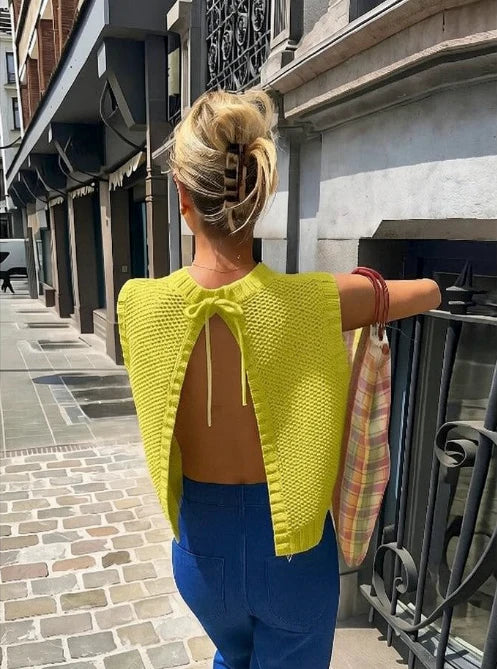 Birdie Gebreide Top met Open Rug en Vrouwelijk Silhouet voor dames