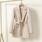Blazer dames lichtroze met riem front view