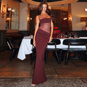 Maxi-jurk met kantdetail in bordeauxrood, front view