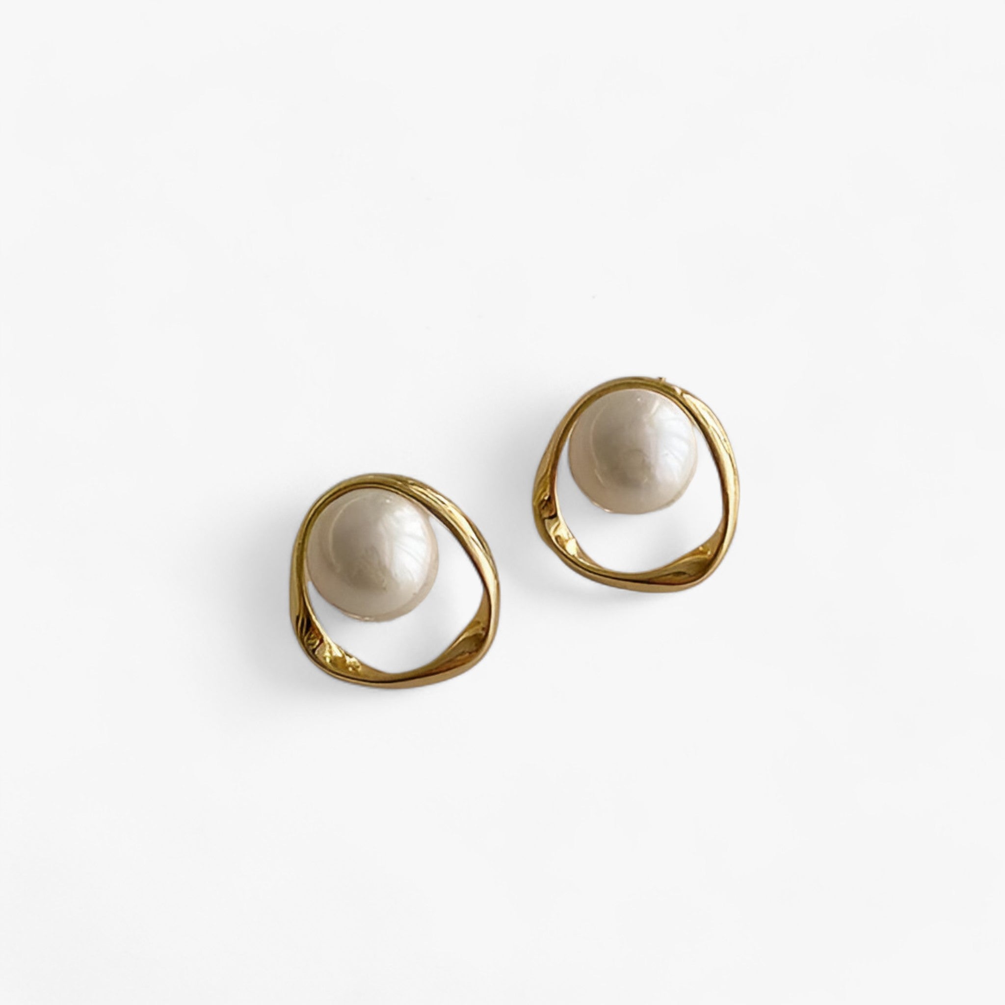 Oriana | Gouden Oorbellen Dames - Imitatieparels met Luxe Afwerking 2