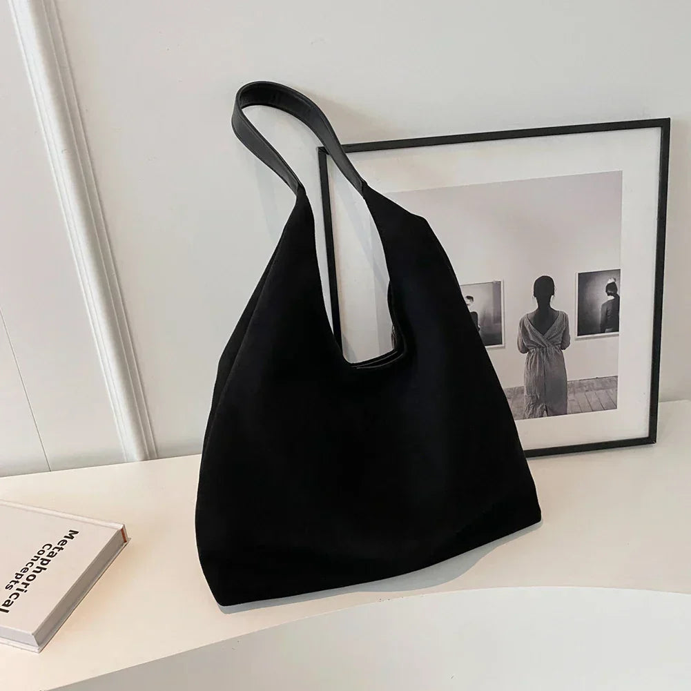Liva Tote bag in zacht suède met ruim hoofdvak