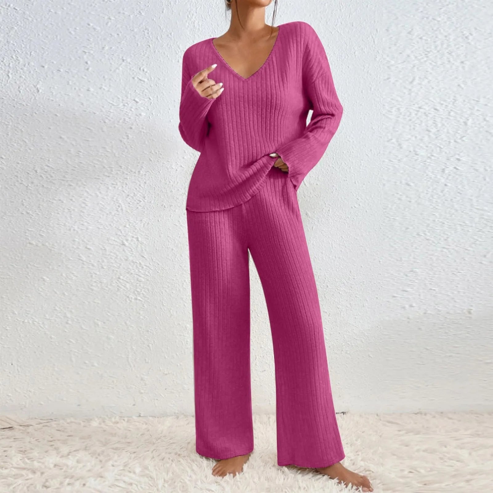 Tweedelig loungewear set dames roze ribstof front view