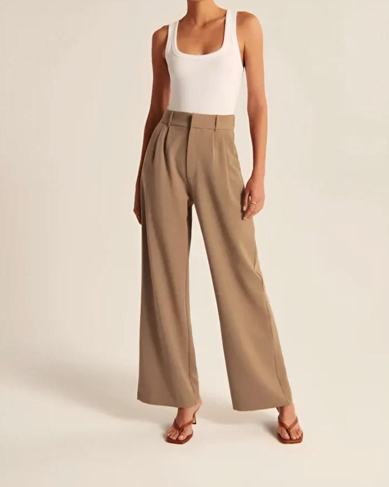 Breed pijpenbroek beige met hoge taille front view