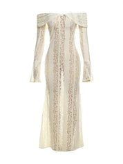 Luxe kanten maxi-jurk witte off-shoulder voorzijde