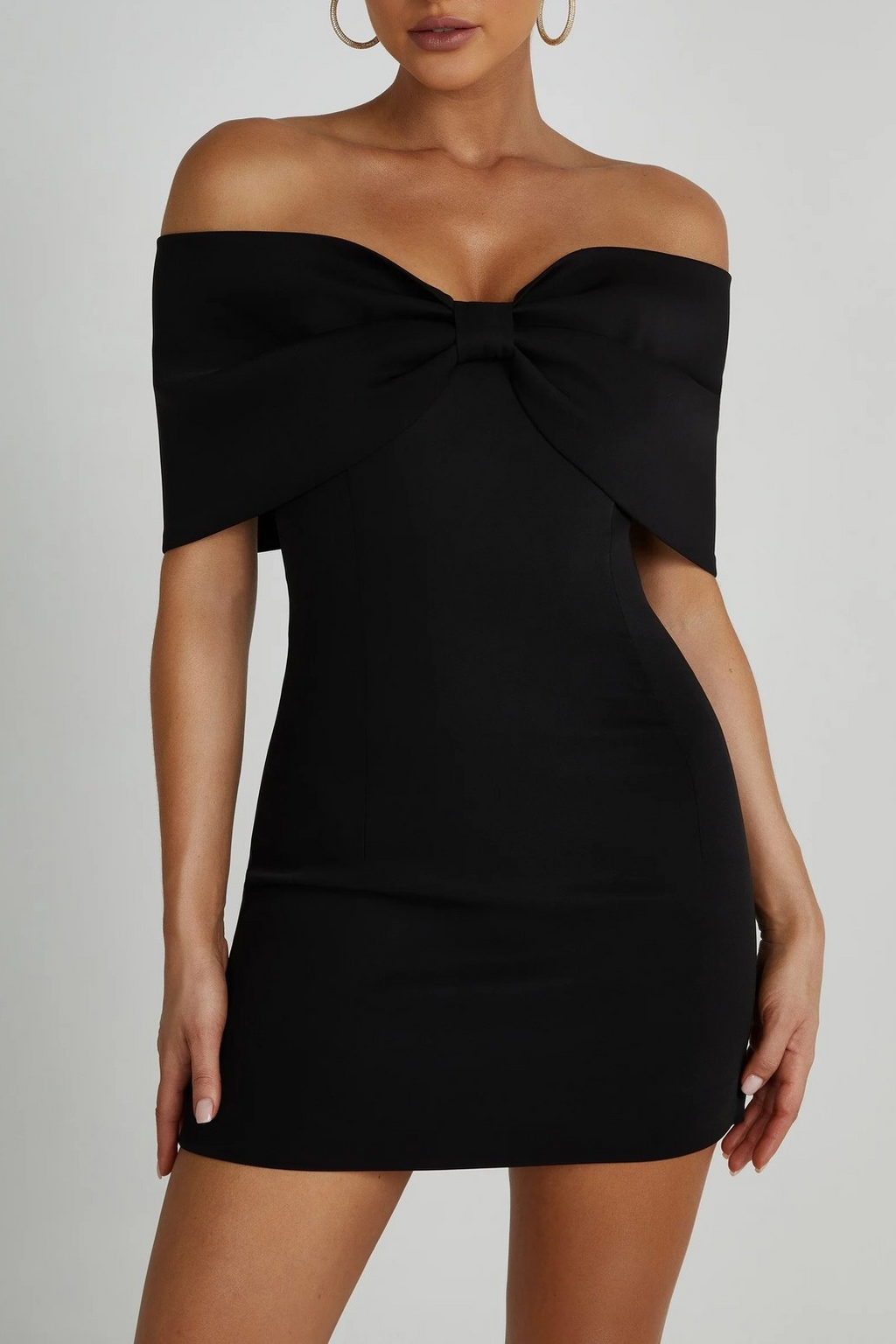 Sophie | Dames Mini Jurk - Zwart Off-Shoulder met Strik, Elegant 0
