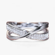 Tessa | Dames Ring Goud/Zilver - Bicolor X-vormige Kruisring met Sprankelende Zirkonia 1